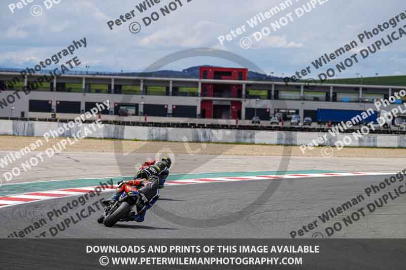 cadwell no limits trackday;cadwell park;cadwell park photographs;cadwell trackday photographs;enduro digital images;event digital images;eventdigitalimages;navarra;no limits trackdays;peter wileman photography;racing digital images;trackday digital images;trackday photos